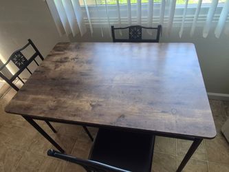 Dinning Table