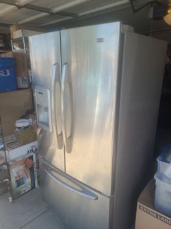Maytag refrigerator. Excellent condition