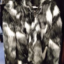 Fake Fur Jacket Great Christmas Present Brand New