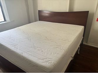 King size bed and bamboo mattress.