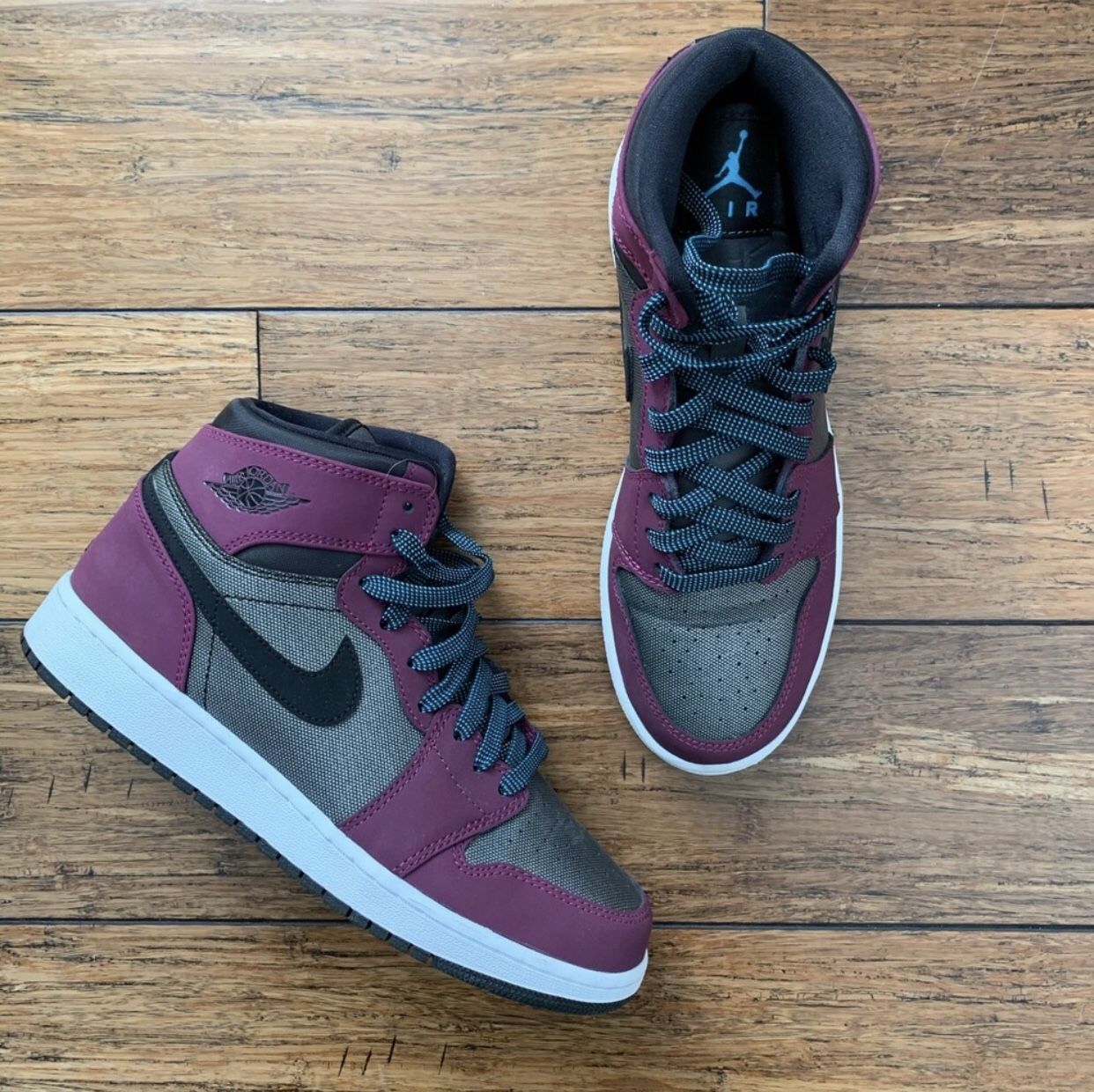 Nike Air Jordan 1 High Top Sneakers