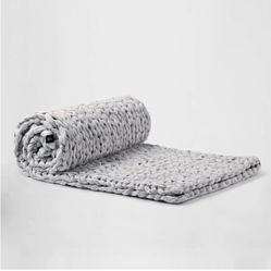silk & snow weighted blanket 20lbs - Used