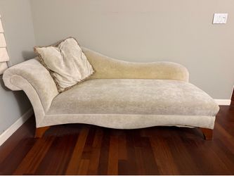 Chaise Lounge Chair