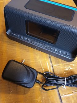 iHome Alarm Clock Dual Bluetooth Stereo Speakerphone Qi Wireless Charging iBN350