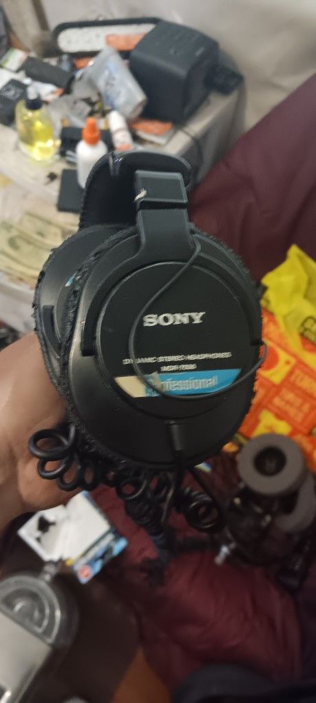 Sony Professional Headphones Mdr-,7508