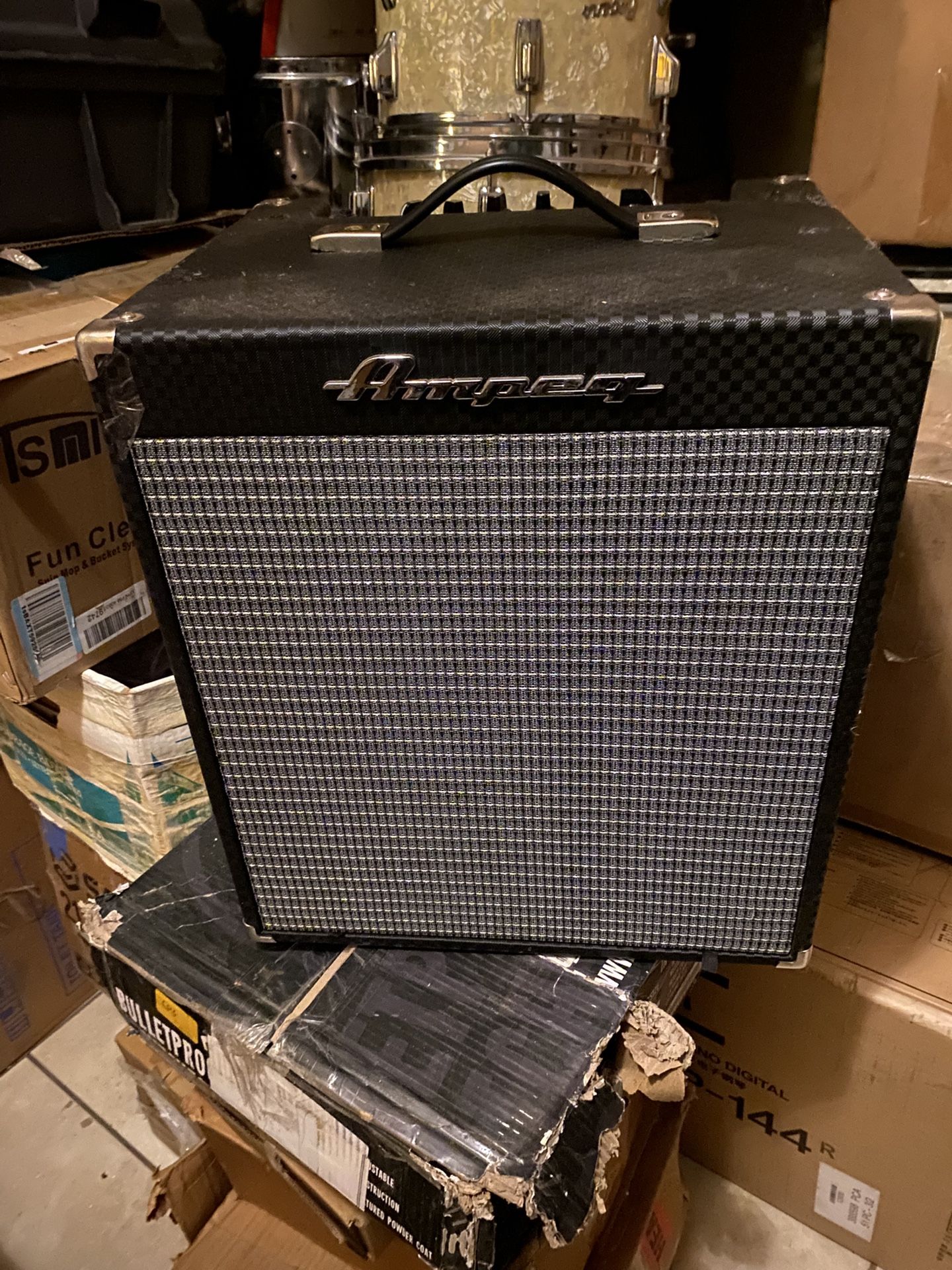 Ampeg Rocket Bass 110 Combo Amplifier