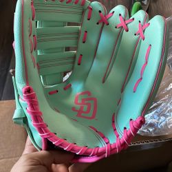 Padres Baseball Gloves 