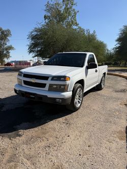 Chevrolet Colorado Regular Cab Pickup Truck V8