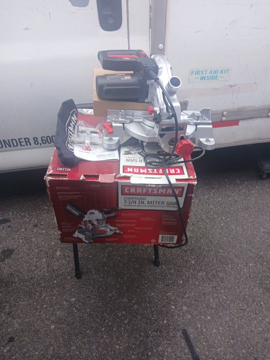 Craftsman Compound 7-1/4 In MITER SAW