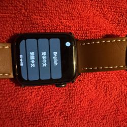 Apple Watch Series 5 With Leather Wristband 