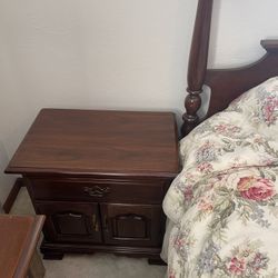 Thomasville Bedroom Set