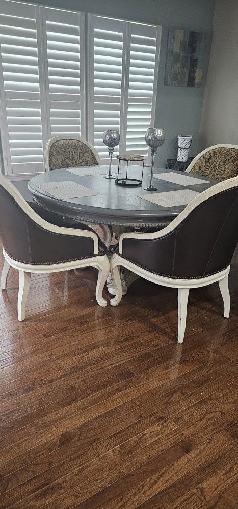 Dining Set