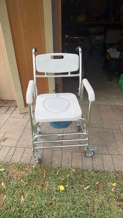 Rolling Commode Chair with Wheels