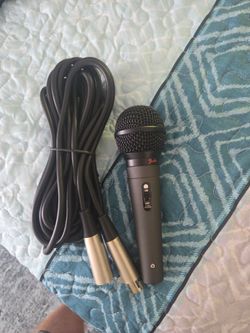Microphone cable