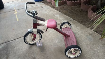 Radio flyer trike