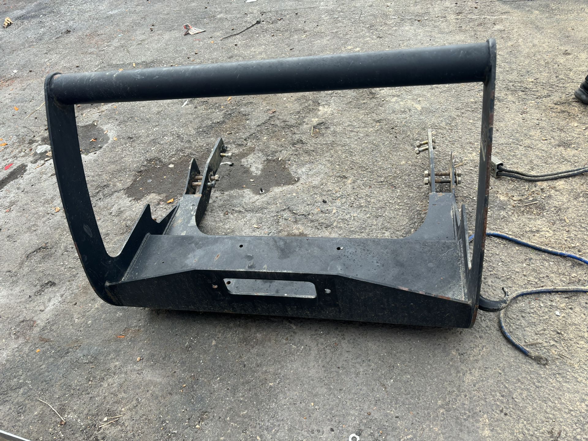 Colorado Front Push Bumper With Winch Mount 