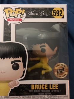 Bruce lee kicking