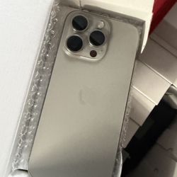 Iphone 15 Pro 256Gb Natural Titanium Unlocked 