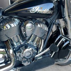2016 Indian Springfield $11,000 Firm