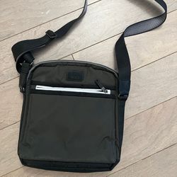 Tumi Messenger Bag Nylon Gray X Black Crossbody