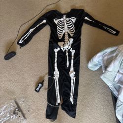 Skeleboner costume