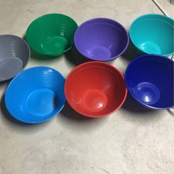 Seven Bowls Plastic