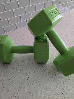 7.5 Lbs Green Dumbbell