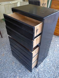 SOLID WOOD DRESSER