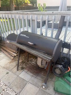 Brinkman Smokepit professional grill