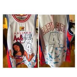 Aaliyah Jersey SZ L