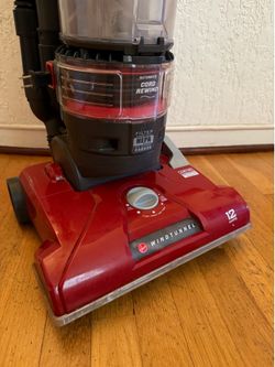Upright vacuum  - Hoover wind tunnel paw