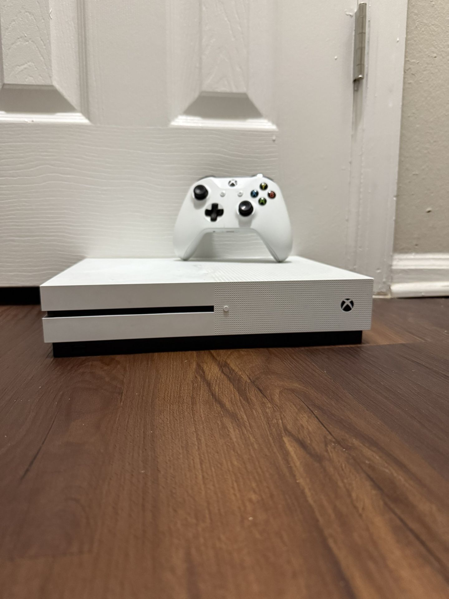 Xbox One S