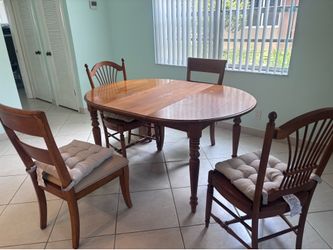 Dining room table with leaf