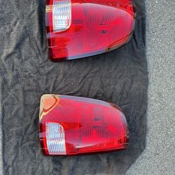 2018 Ram Pick Up Truck Tradesmen Edition Oem Rear Headlights