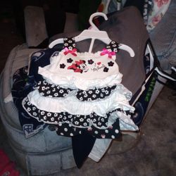 Cute Little Girls Dress W/Shorts 6mos 