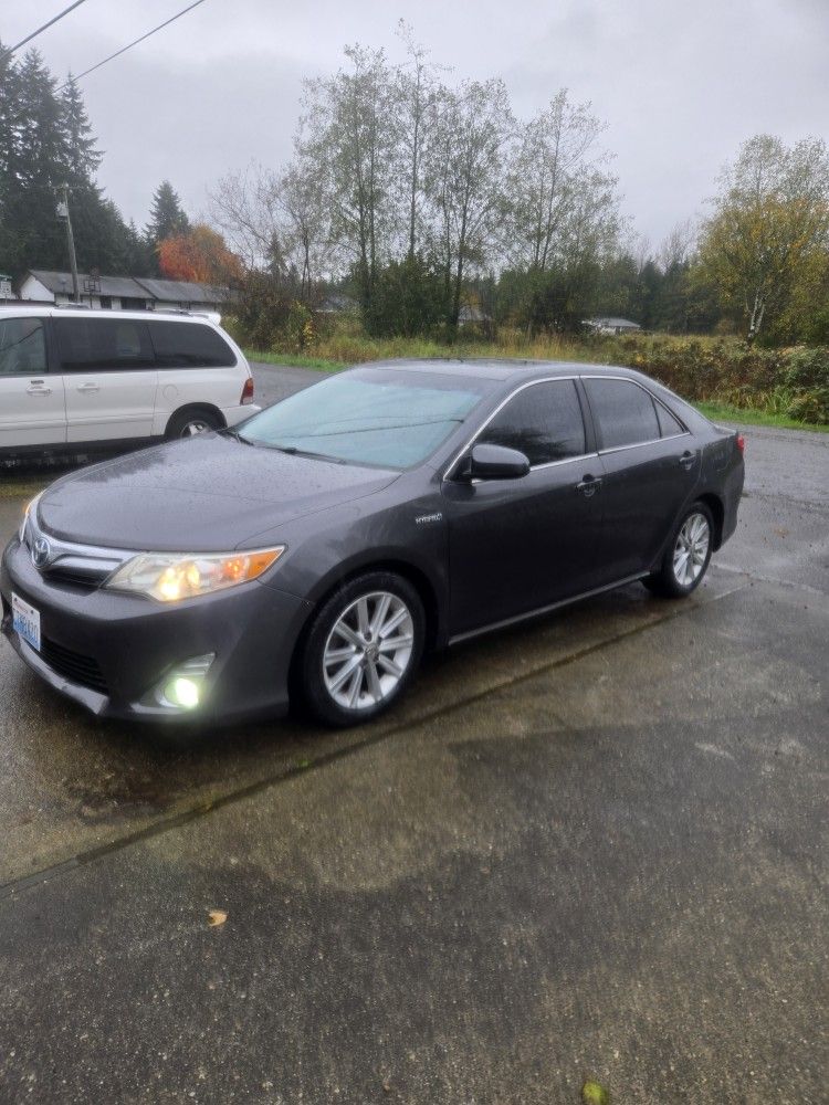 2012 Toyota Camry Hybrid