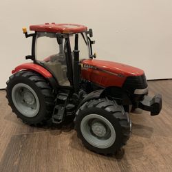 Model Tractor Toy 