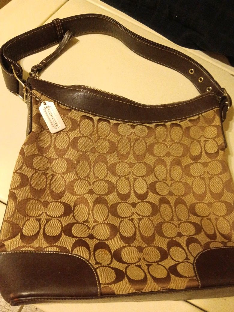 Coach Canvas And Leather Shoulder Bag With Flat Bottom. No F2k-6346. Minor Scuffs In Leather As Noted In Photo. 