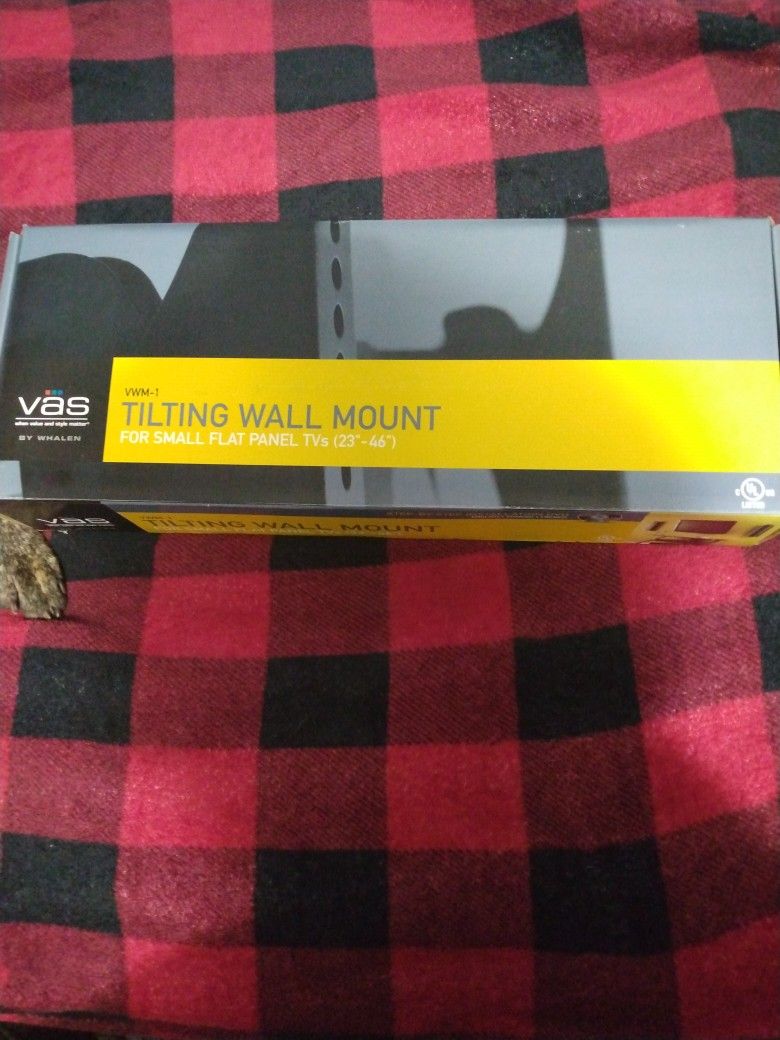 Tilting Wall Mount 23" To 46" TV