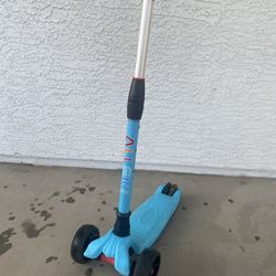 Blue Allek Scooter