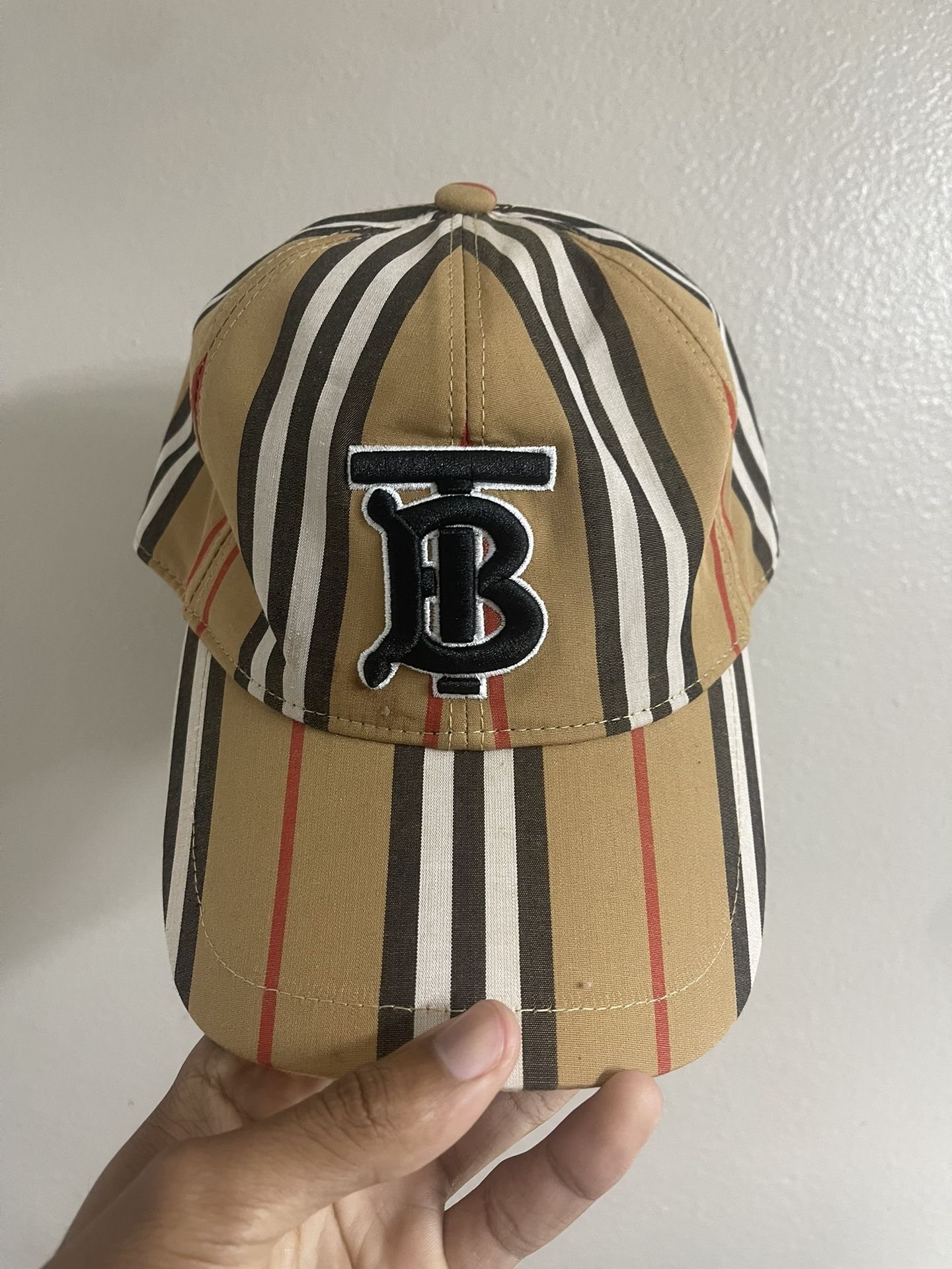 Burberry Monogram Motif Vintage Check Cotton Base Ball Cap for Sale in