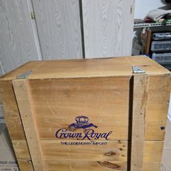 Vintage Canadian Royal Shipping boxes