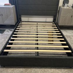 Queen Size Bed Frame  With Headboard