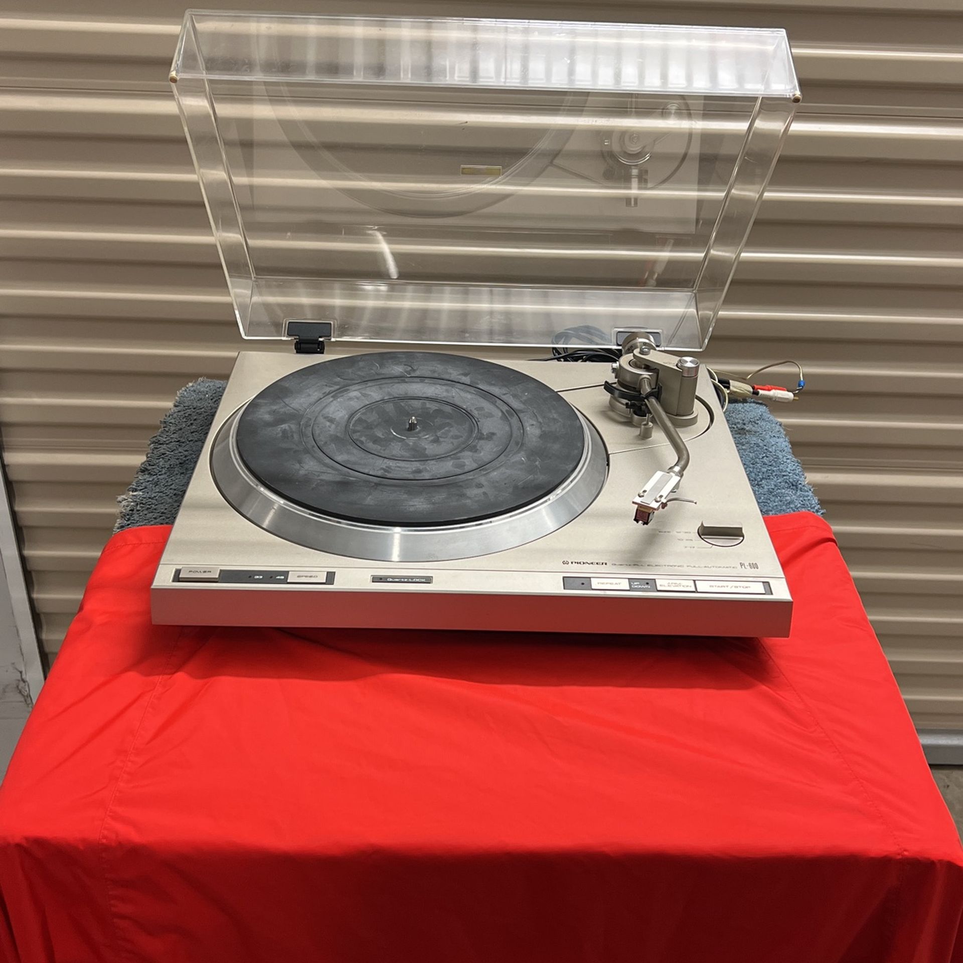 Pioneer PL 600 Turntable