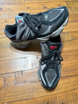 Size 14 men’s sneakers