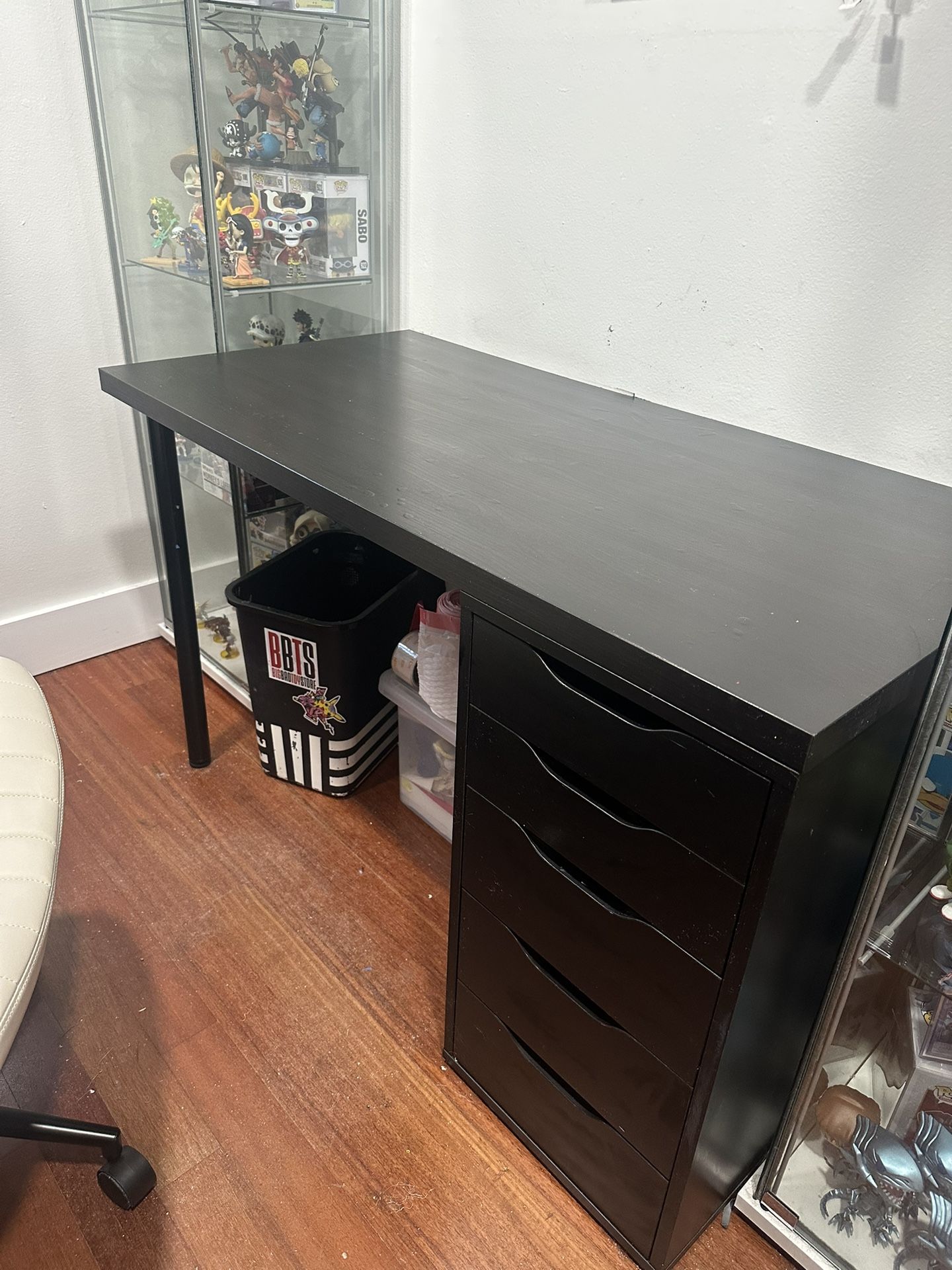 Desk With Drawers