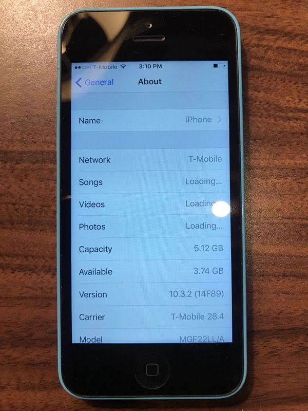 Blue iPhone 5c 8gb unlocked (can be used with metro pcs, T-Mobile, H2o , AT&T, any gsm SIM)