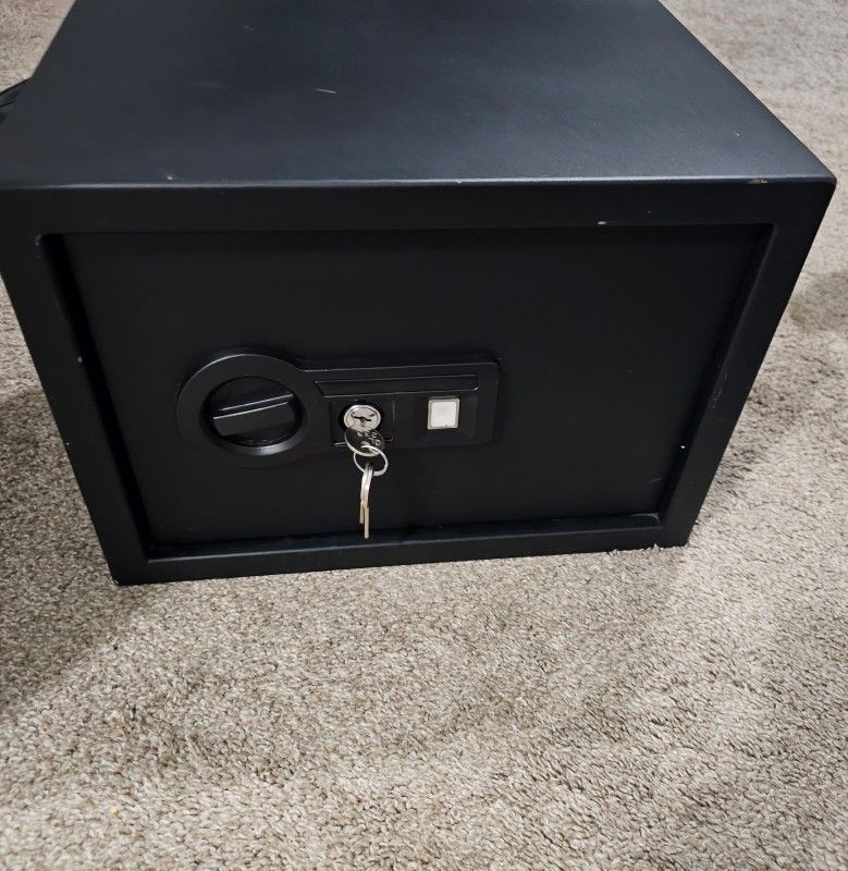Security Safe With programmable keypad