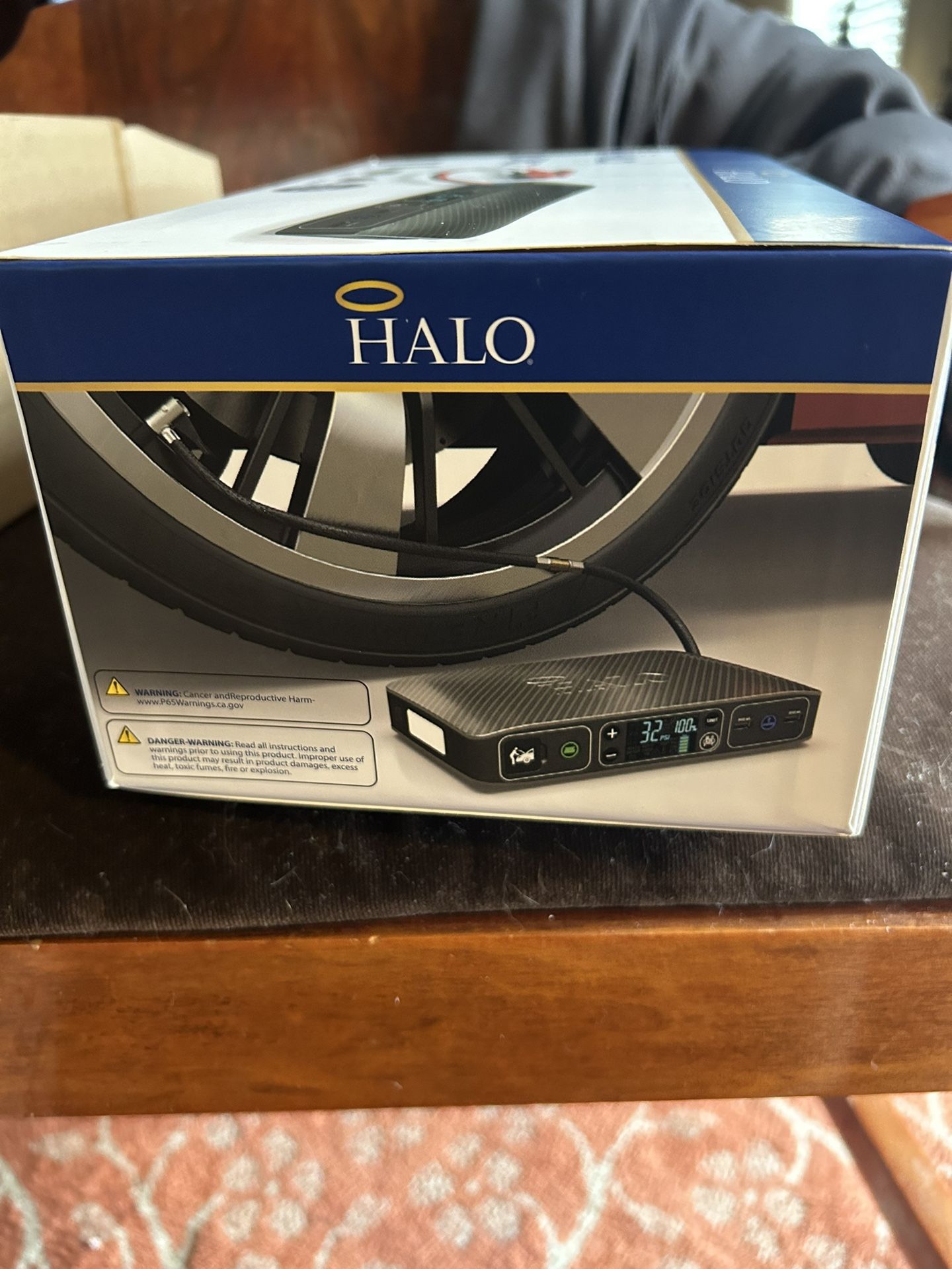 Halo Portable Power Jump Starter Air Compressor for Sale in Laurens, SC