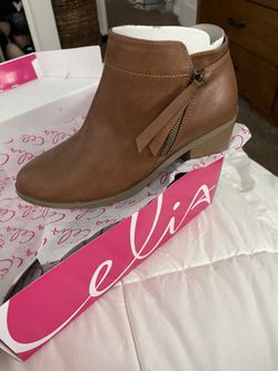 Ankle Boots Size 7 1/2